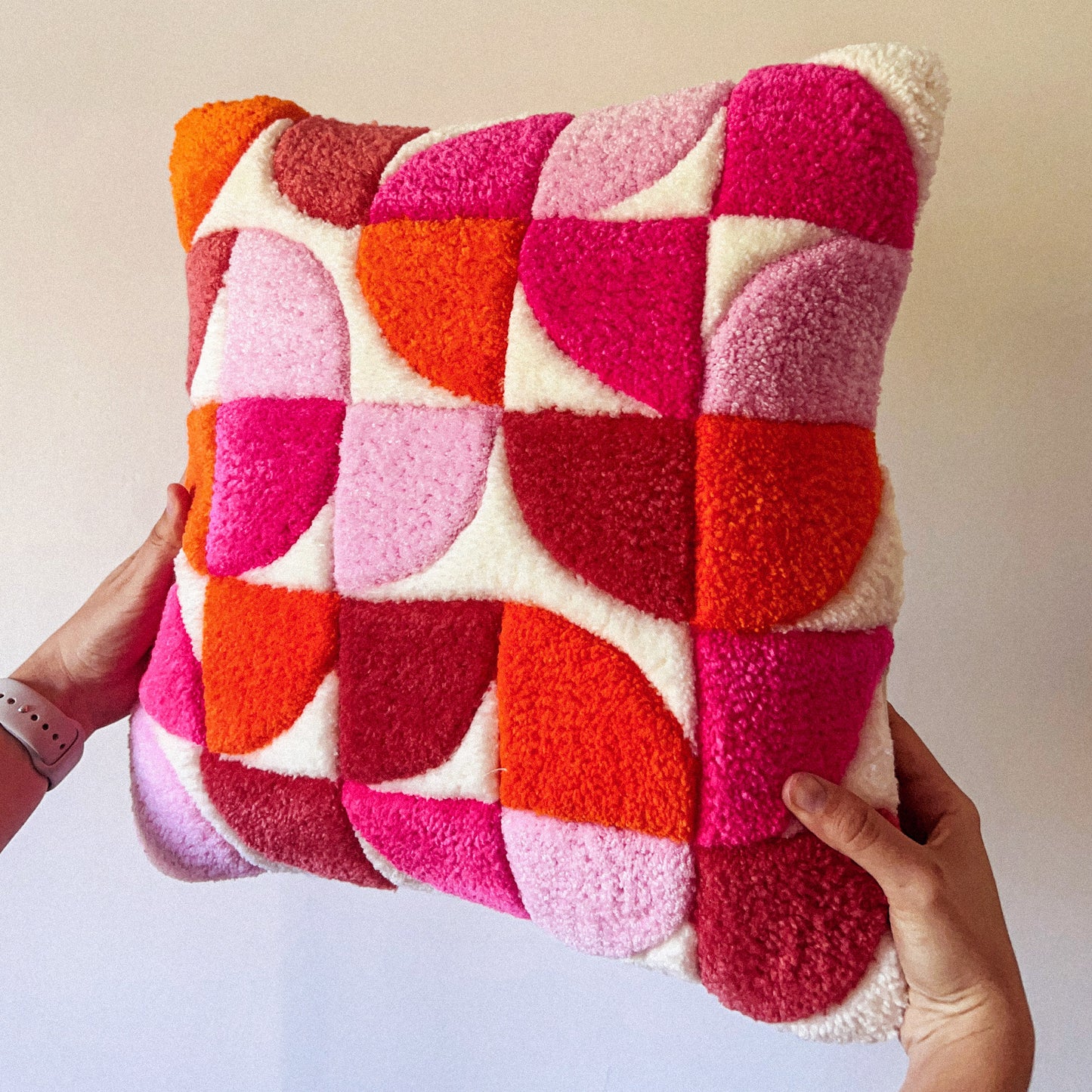 Retro Hand-Tufted Cushion Cover